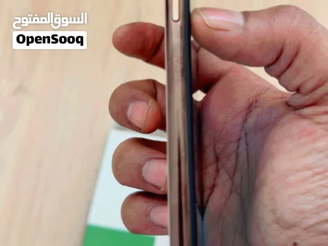 ايفون 11برو ماكس ذاكرة 256 جيبي
