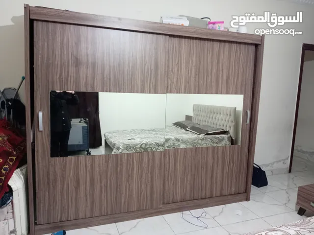 غرفة نوم لامينيت وغاز وغساله وجريل وكولر ومايكرويف وتخت بيبي  بحاله جيده جدا بسعر مغري