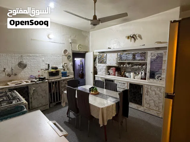 291 m2 More than 6 bedrooms Townhouse for Sale in Basra Jaza'ir