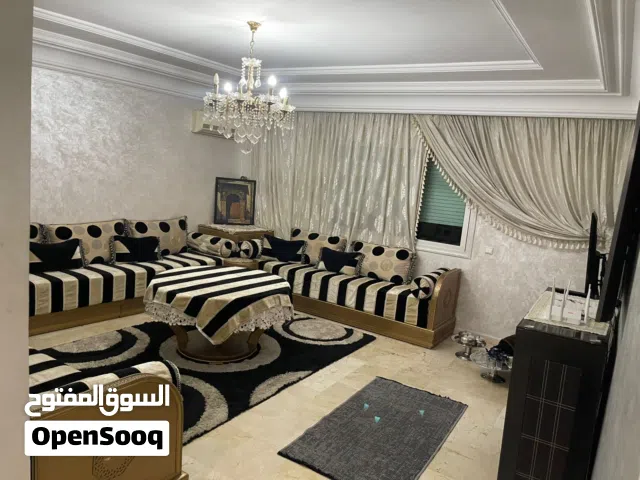 شقة فاخره.ميزا