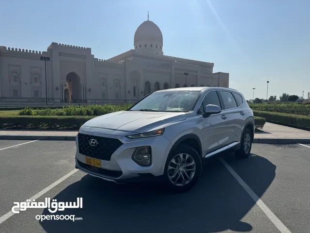 Used Hyundai Santa Fe in Muscat