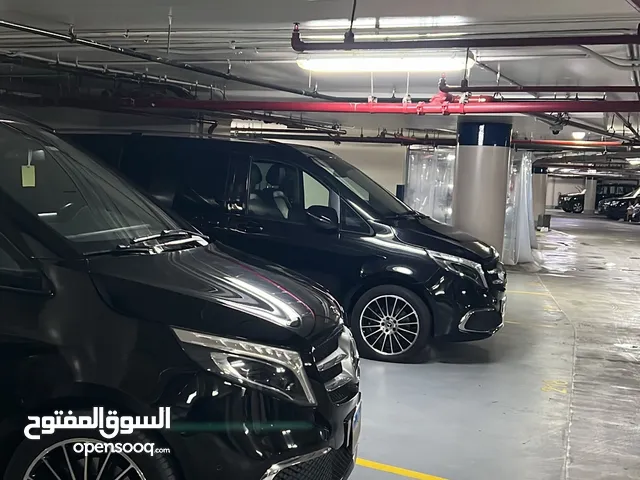 مرسيدس ڤيانو للايجار