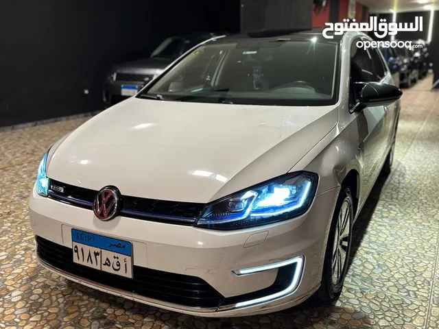 golf 2020 electricity