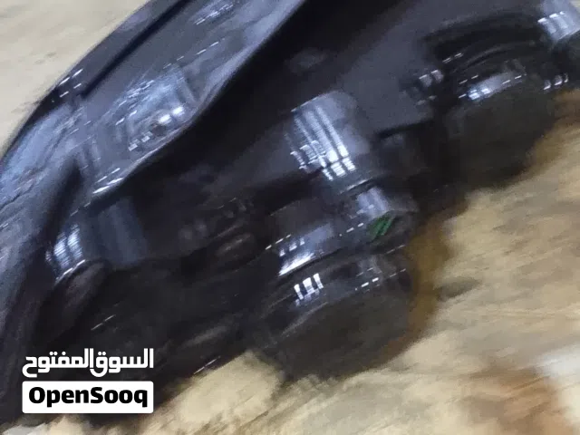 فنار يسار جهة السواق سوناتا 2006