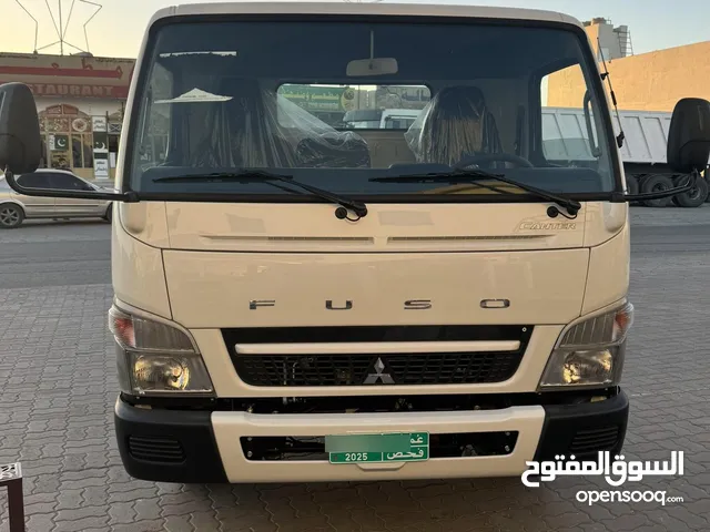 للبيع ميتسوبيشي كإنتر 2025 الوزن 4 طن الممشى 0 كيلو متر ( على الزيروه )