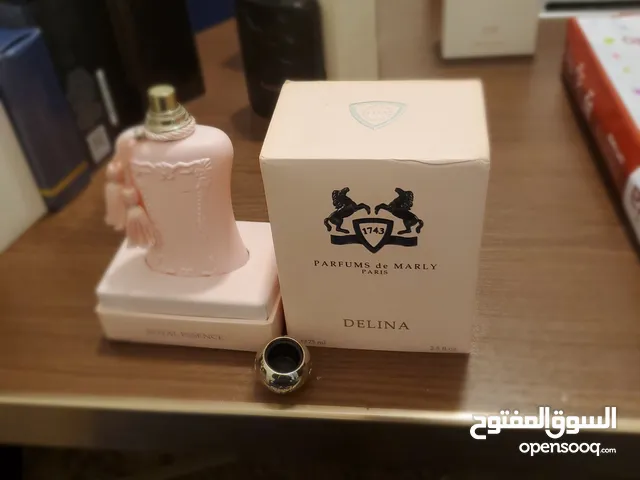 عطر ديلينا من دار ديمارلي نسخه عام 2020