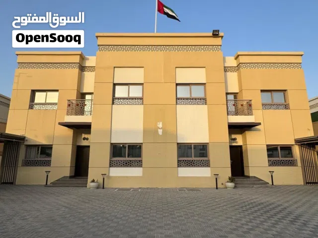 قصر للبيع في اماره الشارقه مشروع جاردن سيتي تملك حر لجميع الجنسيات العربيه مساحه 20 الف قدم مربع