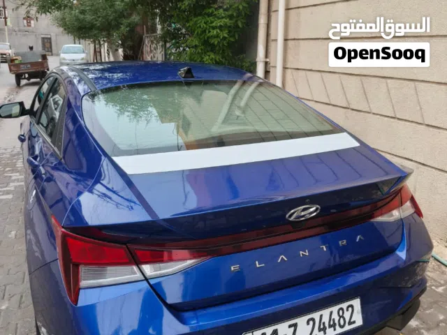 2022 هيونداي النترا SE
