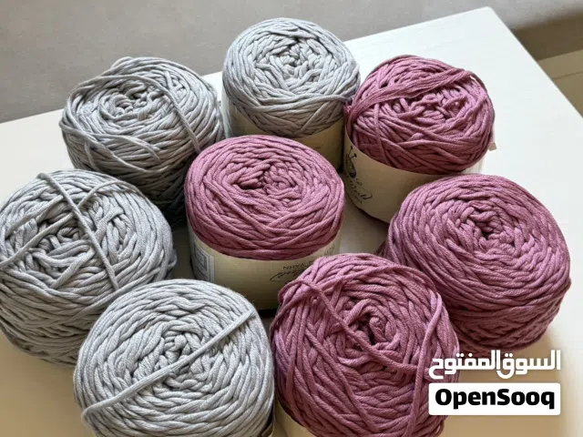 خيوط قطن أصلي وجديدة