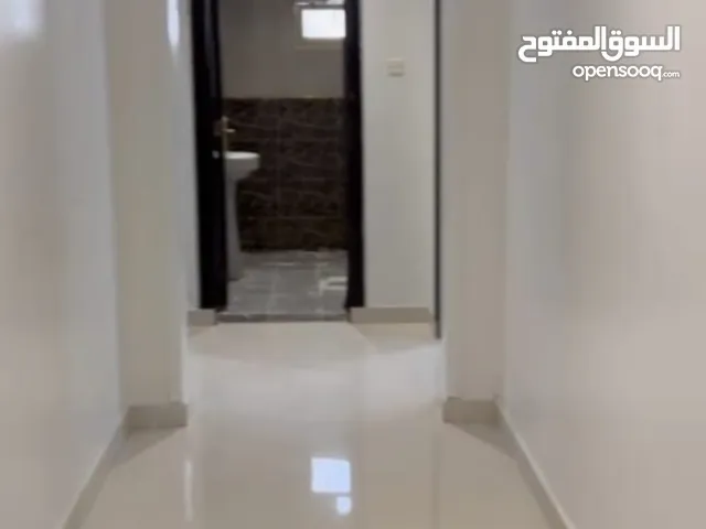 180 m2 2 Bedrooms Apartments for Rent in Al Riyadh An Nada