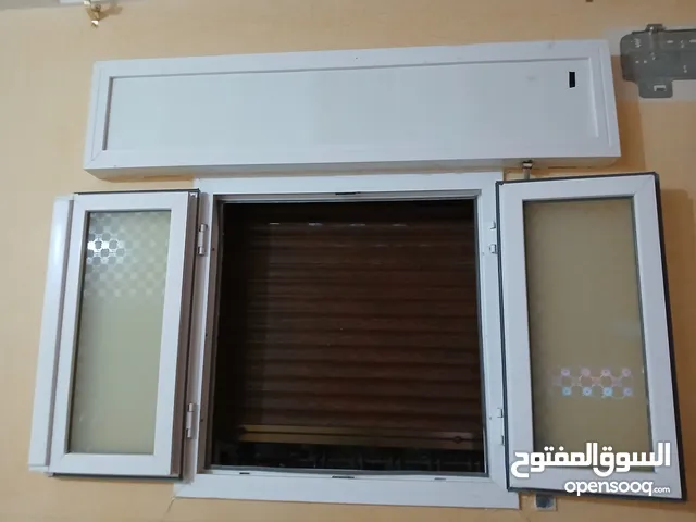 روشن و باب بي في سي مستعمل للبيع
