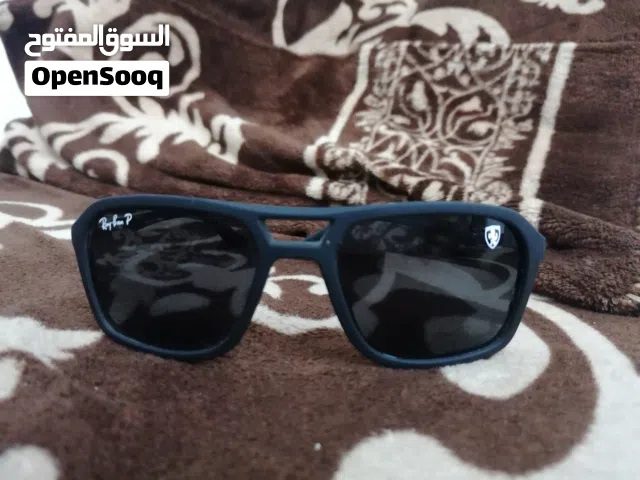 نظارة شمسية Ray ban بالتعاقد مع شركة Ferrari