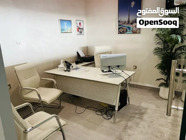 اثاث مكتب كامل للبيع في الفجيرة