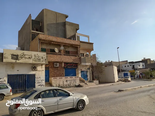 صيدلية للبيع