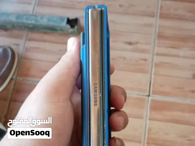 Samsung Galaxy Z Fold 4 512 GB in Zarqa