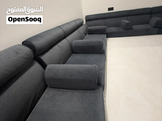 جلسة ارضية للبيع