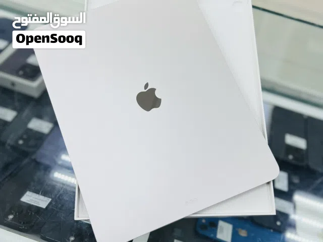 Ipad Air 13 inch 128Gb wifi- with warranty and 100% Battery