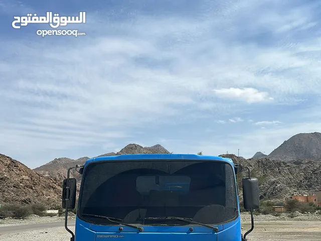 قطع غيار يسوزو كامري