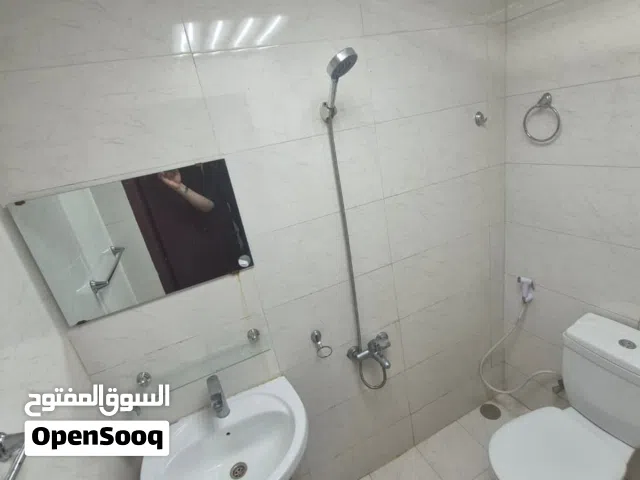 استوديهات وغرف وصالة