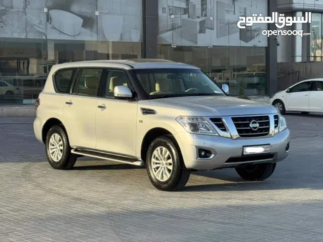 Nissan Patrol SE 2016 (Silver)