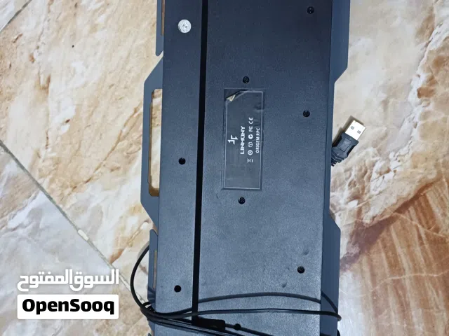 ماوس وكيبورد وماسباد واير وشاشة هدية شغالة لحق باقي قطعة وحدة