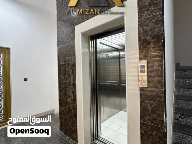 300 m2 3 Bedrooms Apartments for Rent in Basra Saie
