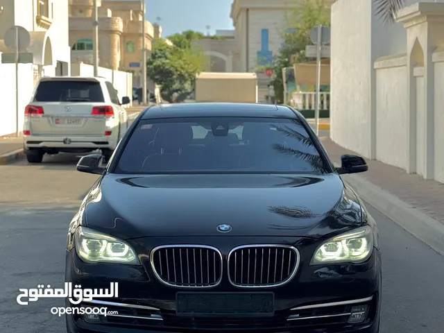 Bmw 740li Gcc 2015 low k.m   بي ام دبليو 740 لارج خليجي ممشى قليل