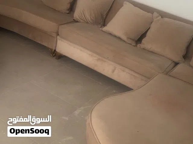 صالون  مستعمل  مخدوم