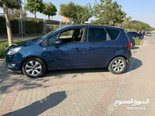 اوبل ميريفا SUV للبيع