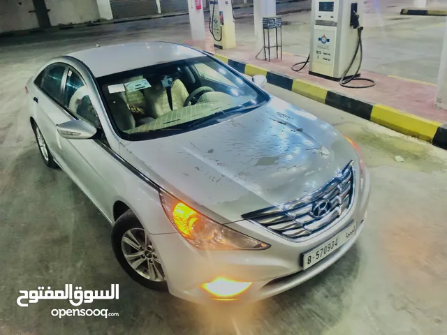 Used Hyundai Sonata in Benghazi