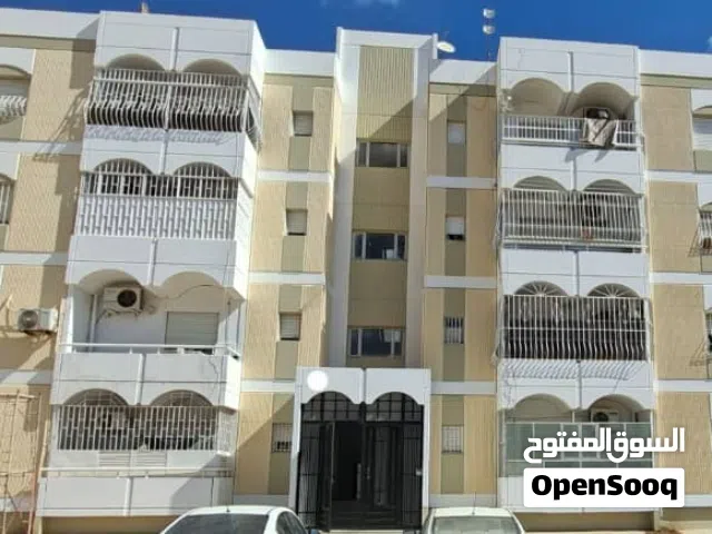 158 m2 3 Bedrooms Apartments for Rent in Benghazi Al Hada'iq