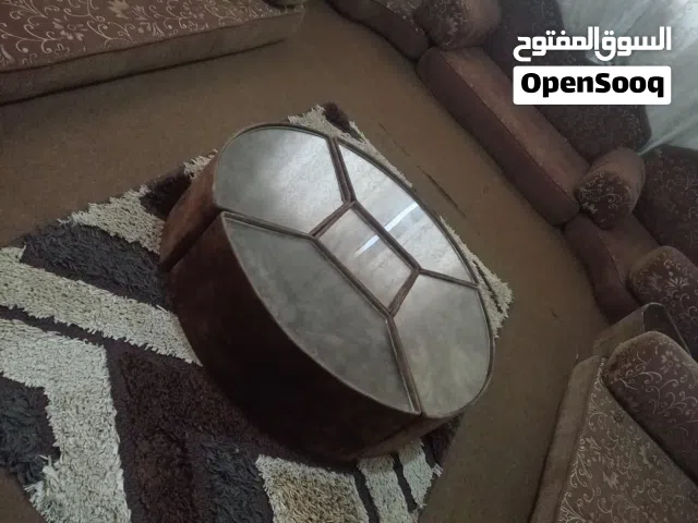 جلسة  5 فرشات و زاويتين 2 مع 8 مراكي   و7 طاولات الجلسة تفصيل وليس تجاري