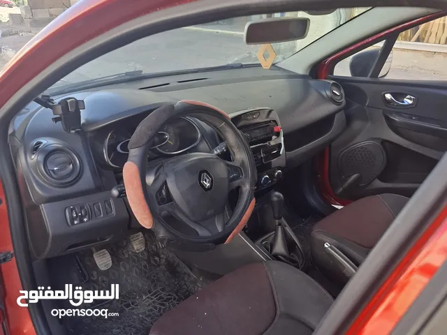 Used Renault Clio in Hebron