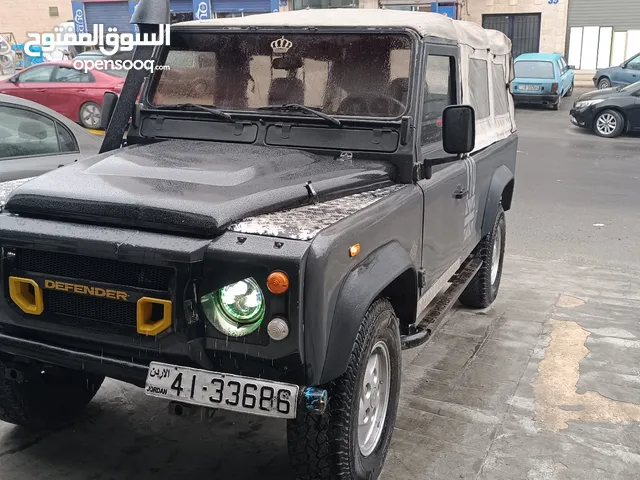 Used Land Rover Defender in Amman