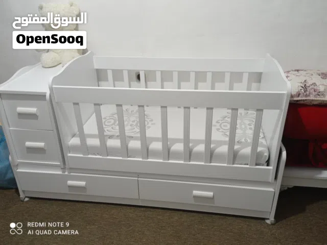 سرير اطفال ل البيع