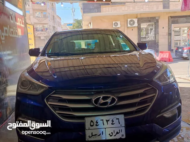 Hyundai Grand Santa Fe 2017 in Baghdad