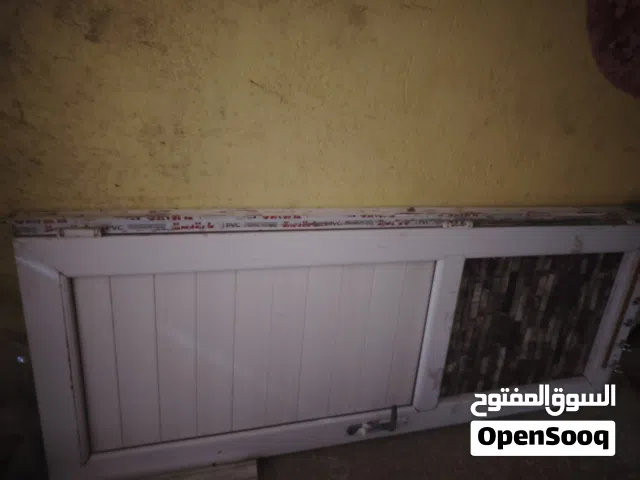 بيبان 2 مال حمام نضيفات واحد بي حرجوبه و واحد مابي