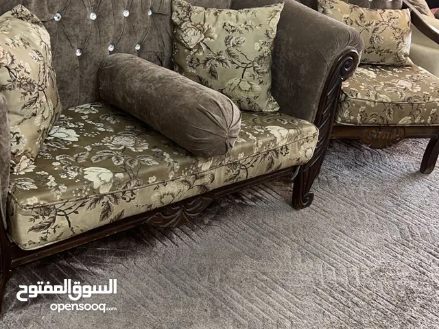 كنب مستعمل