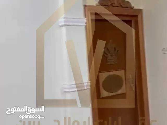 شقة سكنية  للايجار مقابل مستشفى الجمهوري