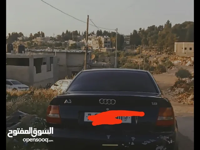 اودي A4 1997