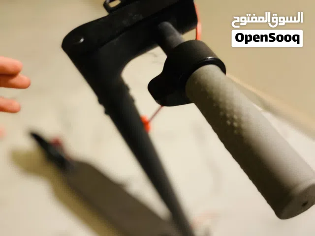 سلام عليكم سكوتر شاومي ربي يبارك مشالله للبيع بسعر حرق