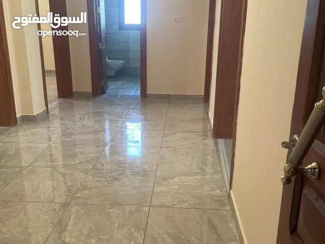 190 m2 4 Bedrooms Apartments for Rent in Tripoli Ain Zara