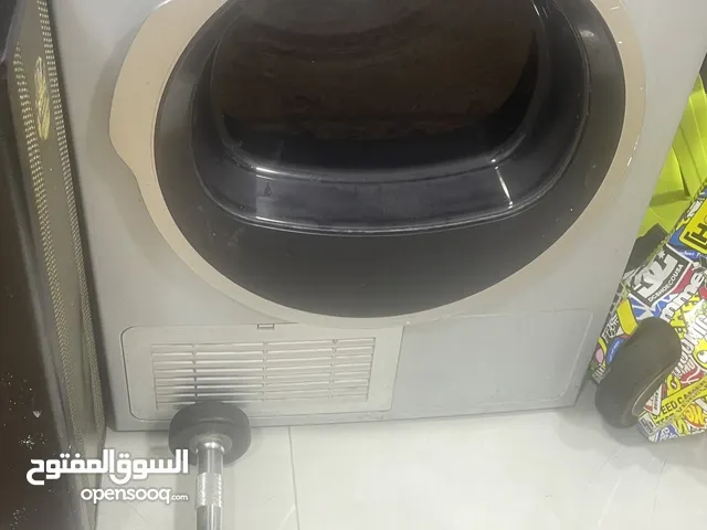 حماصه للبيع سلفر لاين لون سلفر للبيع بس بدها صيانه خفيفه بلتنشيف