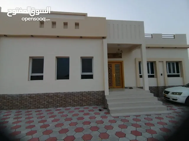245 m2 4 Bedrooms Villa for Sale in Muscat Al Maabilah
