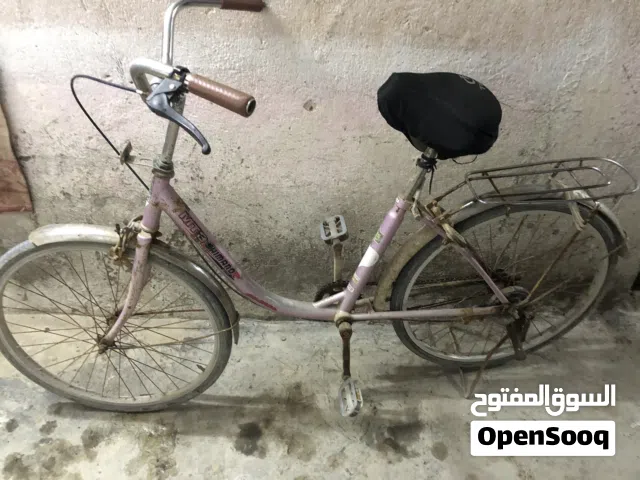 بايسكل مستعمل للبيع السعر ( 30 ) وبيه مجال