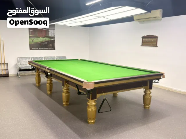 للبيع طاولة سنوكر احترافية بحالة ممتازة
