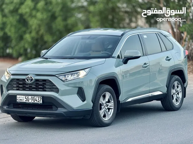 Toyota RAV 4 2022 in Kuwait City