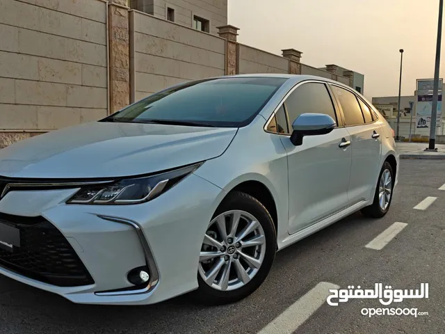 toyota corolla 2024 GLI full option