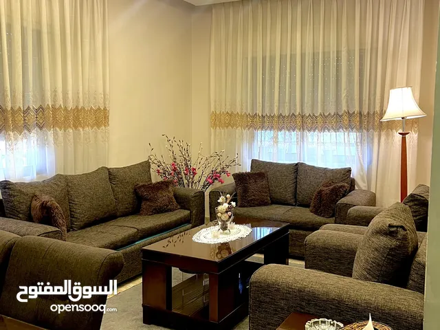 150 m2 3 Bedrooms Townhouse for Sale in Amman Al Kamaliya