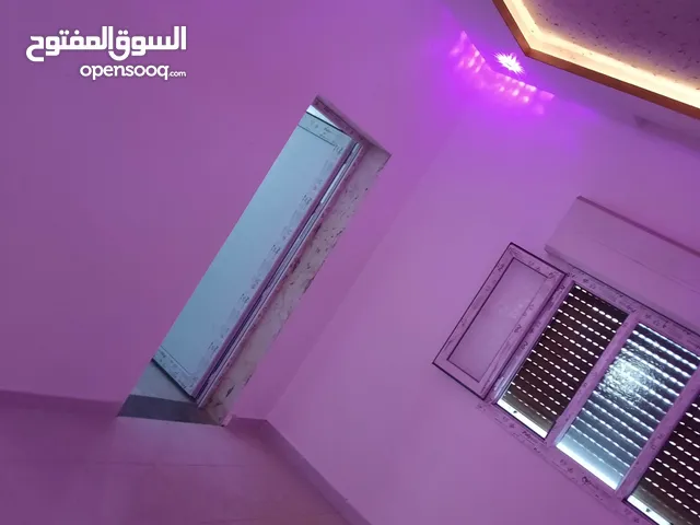 318 m2 4 Bedrooms Townhouse for Sale in Tripoli Abu Saleem